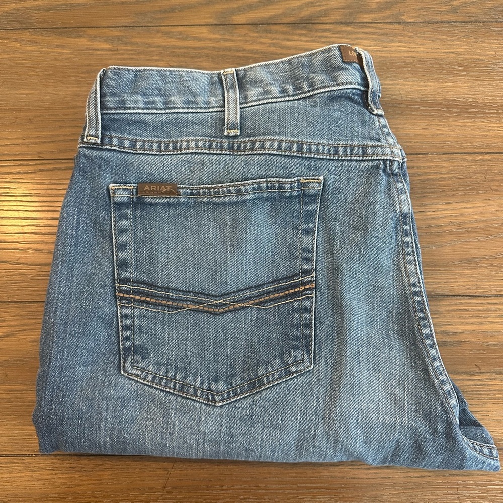 Ariat M2 Men's Relaxed Bootcut Jeans - Blue Size 38x32 - Picture 1 of 8